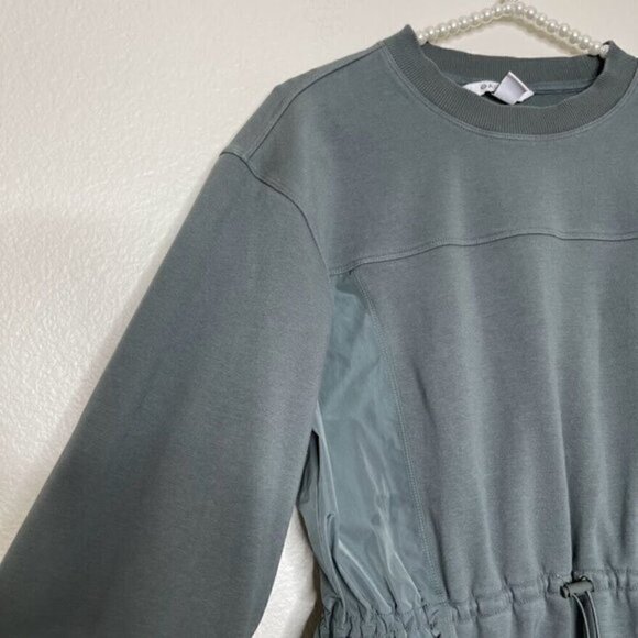Athleta Medium Triumph Hybrid Crewneck Sweatshirt Green Stretch Yoga Pullover - Picture 5 of 13